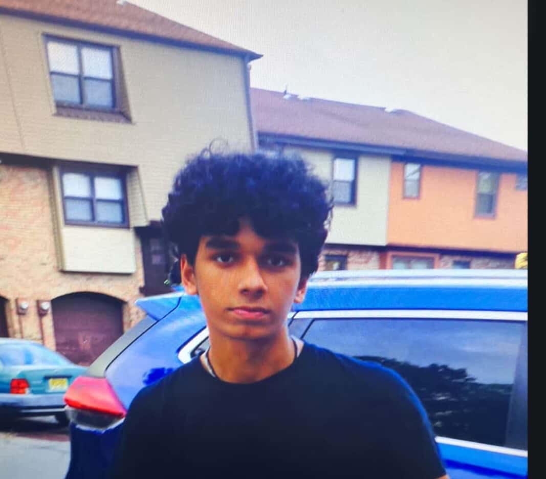 TANUSH KANDPAL '27