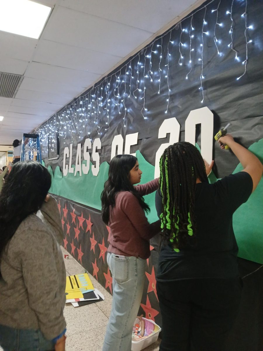 The sophomore class attaches their "Class of 2027" signature as a Hollywood sign look-alike to fit with their theme.