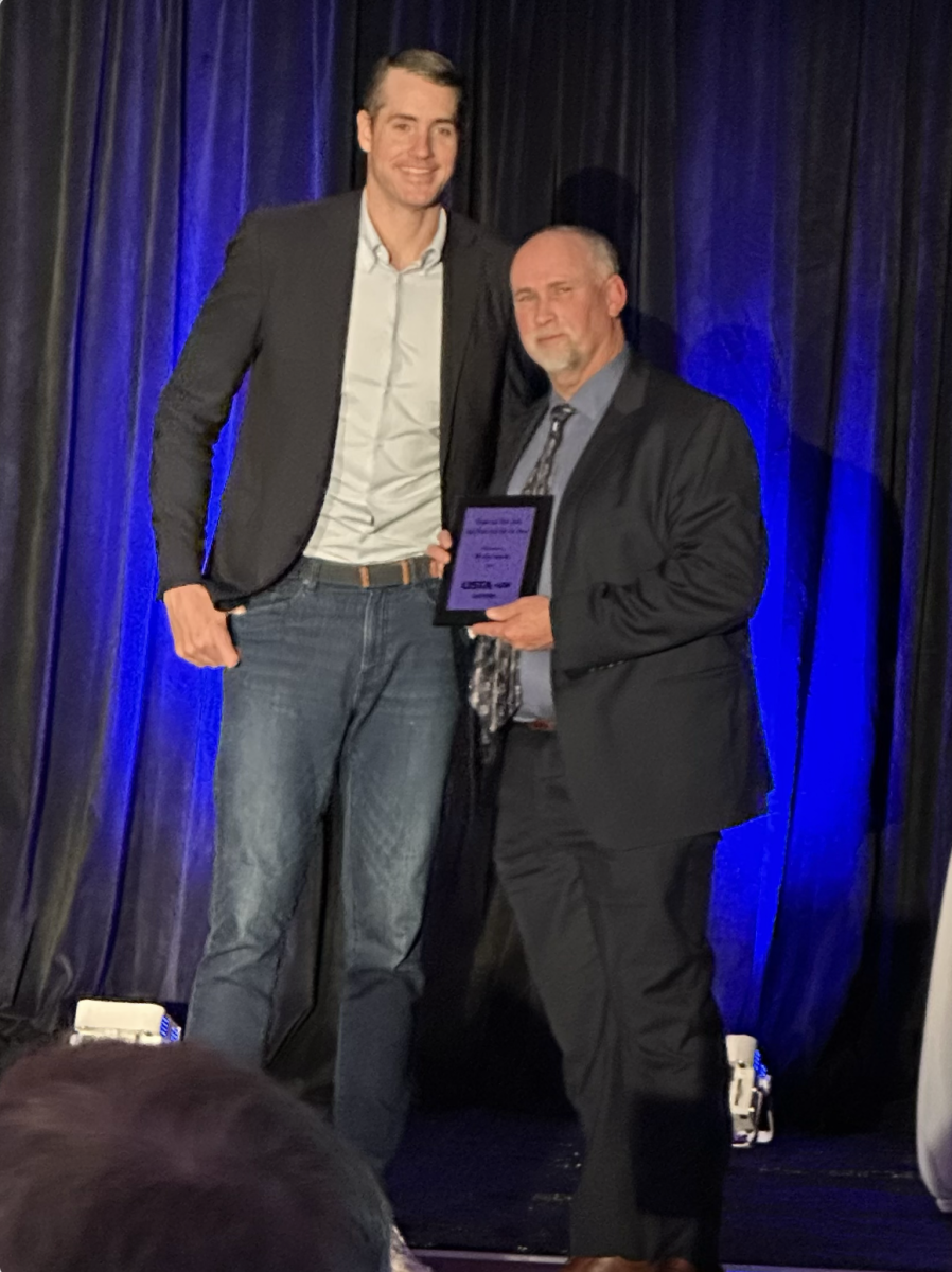 A special highlight from the award ceremony: tennis coach Mr. Wesley Smith meeting one of the U.S's leading tennis players, John Isner.