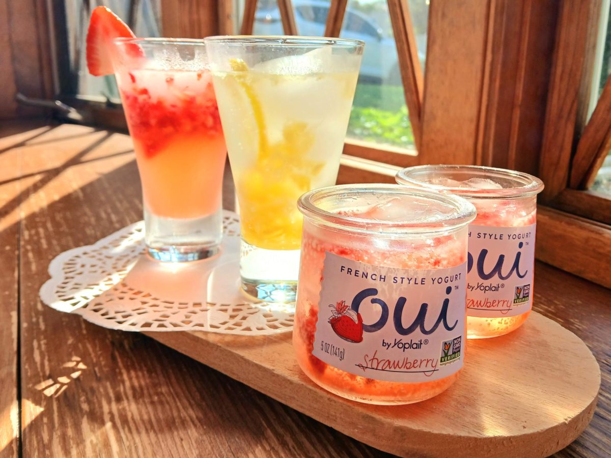 As the year wraps up, these refreshing pineapple and strawberry drinks can be easily made for graduation parties.