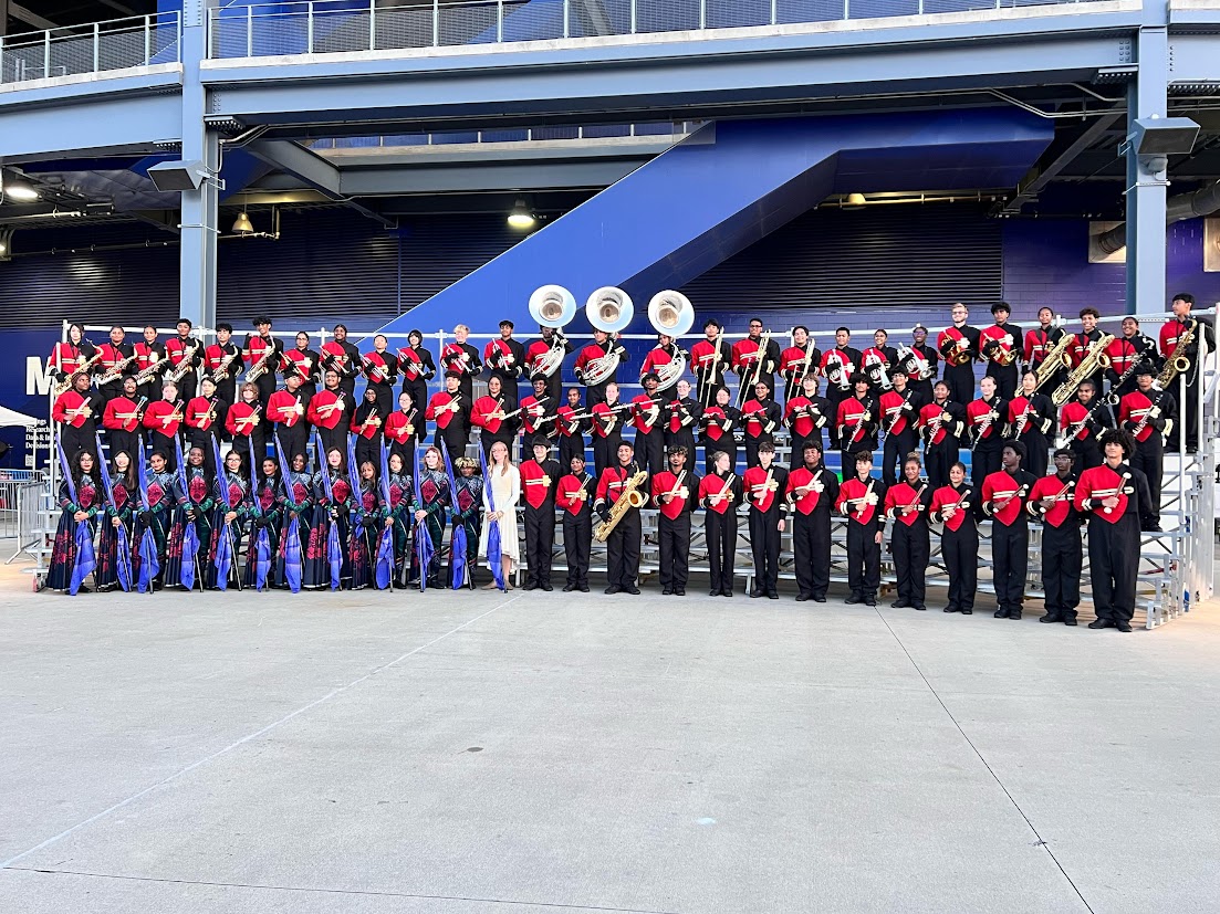 The EHS marching band during a group photo after their successful performance at Nationals.