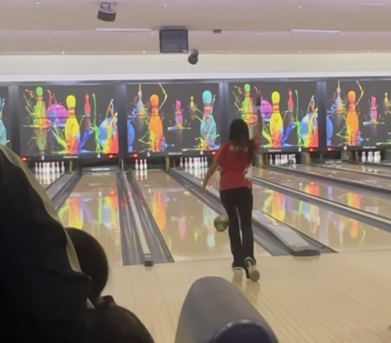Edison Girls Bowling Wins Five in a Row